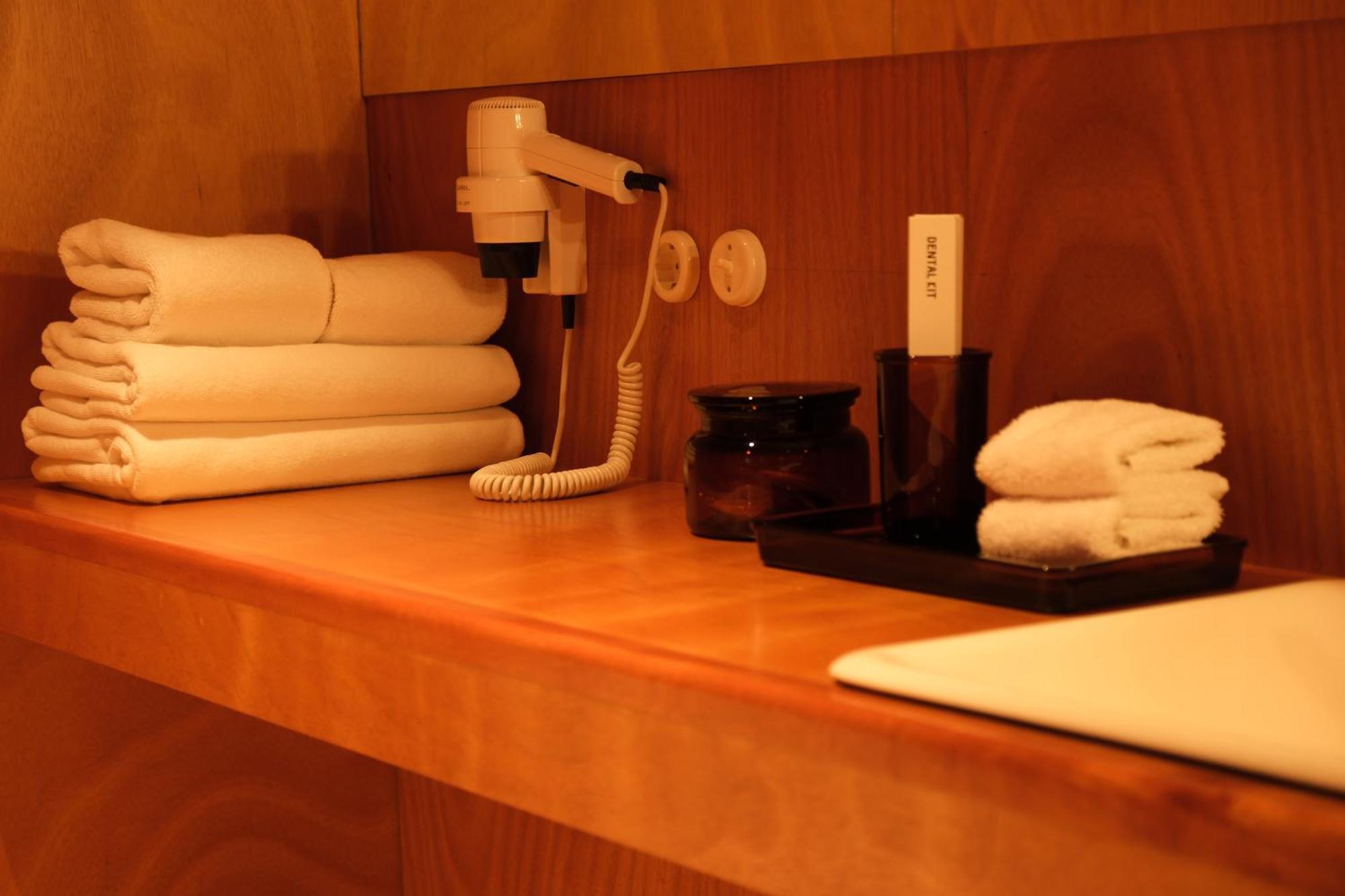 Old Town View Junior Queen Room